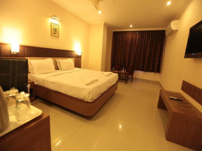 Hotel Star Residency